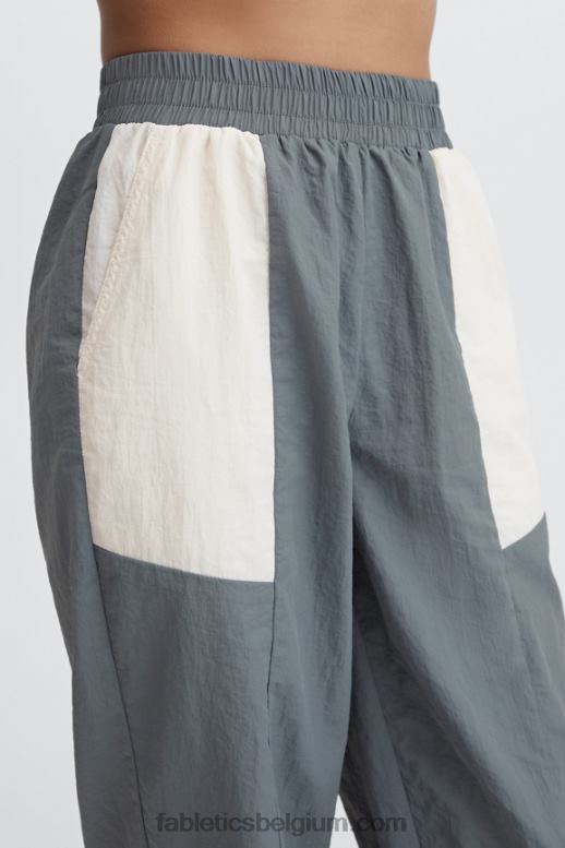 suikerpruim/zwarte stip vrouwen kickback tweekleurige trainingsbroek Fabletics LH20J127
