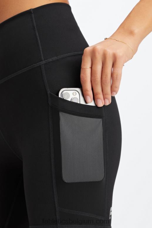 eiland ontsnapping/reflecterend logo vrouwen on-the-go powerhold high-waisted 6'' short 5 Fabletics LH20J248