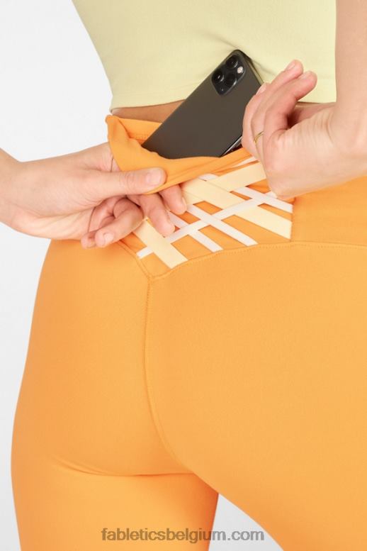 dreamicle/citroencrème/cool mint vrouwen boost ii capri met hoge taille en bandjes Fabletics LH20J1317
