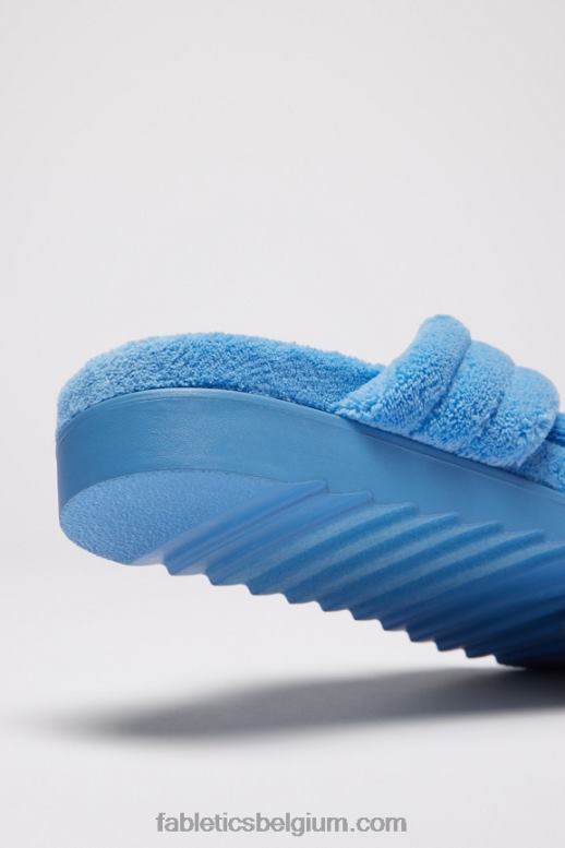 eiland ontsnappen vrouwen badstof kriskras glijbaan Fabletics LH20J2958