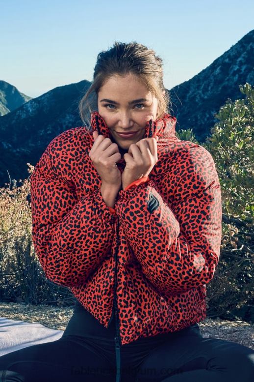 elektrisch kersen klassiek luipaard/zwart logo vrouwen dwalen bijgesneden kogelvis Fabletics LH20J2773